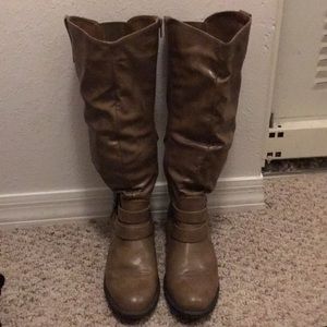 Winter Brown Boots.❄️✨ Really comfortable.